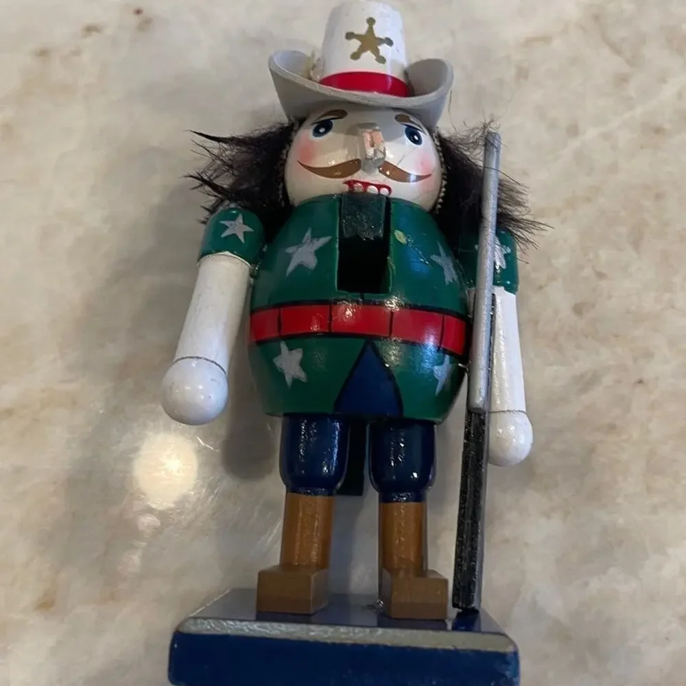 Nutcracker Sheriff cowboy soldier Christmas
